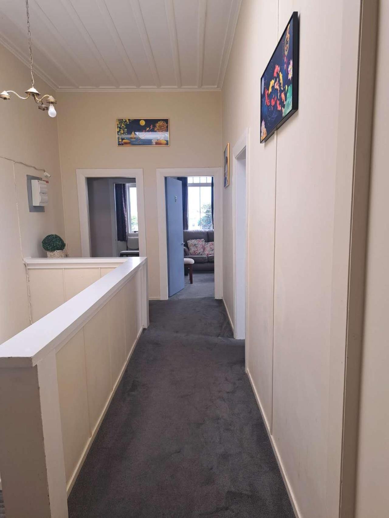 Susan'S Sweet Home Hamilton Cbd Exterior photo